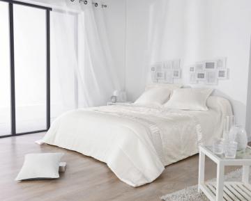 Cuvertura alba eleganta 5081 Venise 230x250 cm