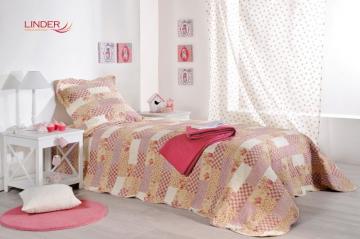Cuvertura pat flori rosii petece Lilou 5026 230x250 cm