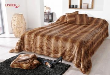 Cuvertura pat imitatie blana 5056 Glouton 230x250 cm
