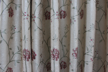 Draperie blackout trandafiri grena